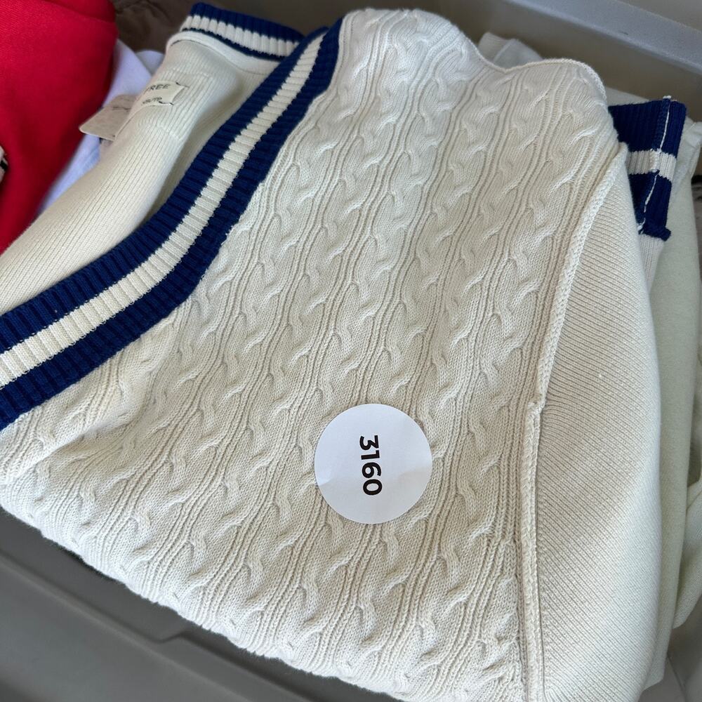 Free People We The Free Varsity Cardigan Women's XS Ecru Blue Slouchy Cable Knit - Picture 9 of 9